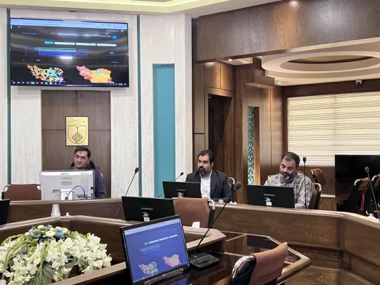 Image of the referral system committee meeting