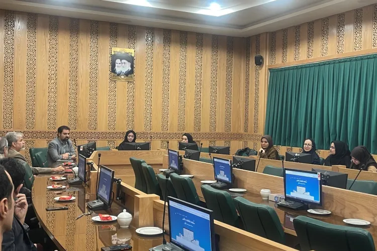 Image of the unveiling session of the university's dedicated Web GIS system