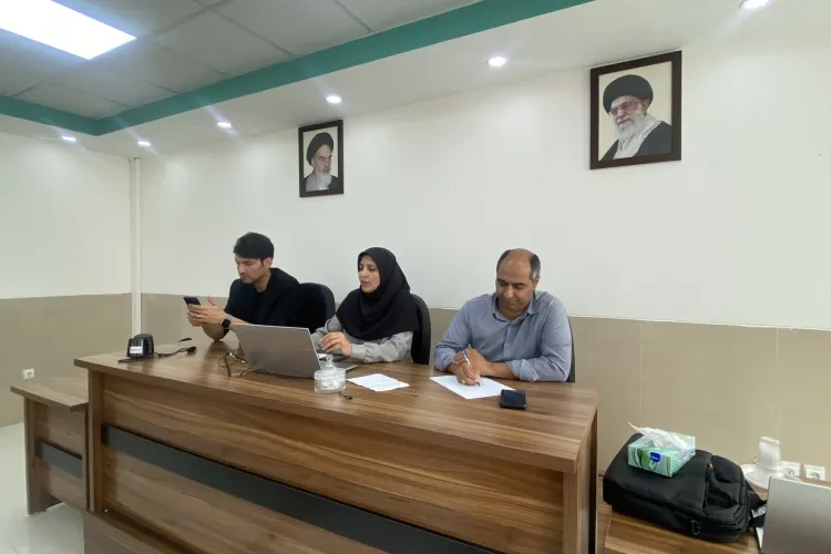 Image of the presentation session of the electronic file product of Tirajeh Rayane Company